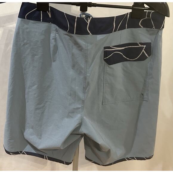 Patagonia Swim Trunks size 32 - Picture 3 of 6